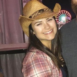 Meet your Posher, Toriana